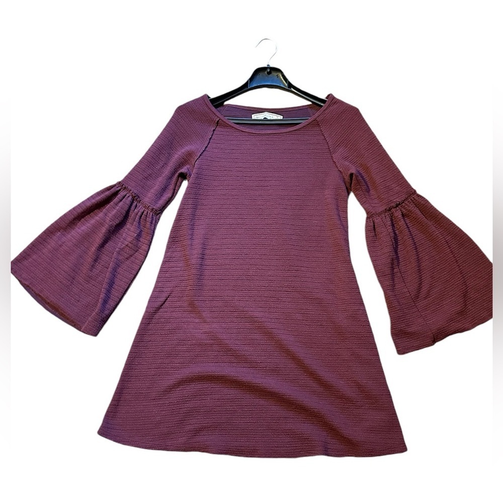 Abercrombie & Fitch women's burgundy boho dress size S-M with bell sleeves